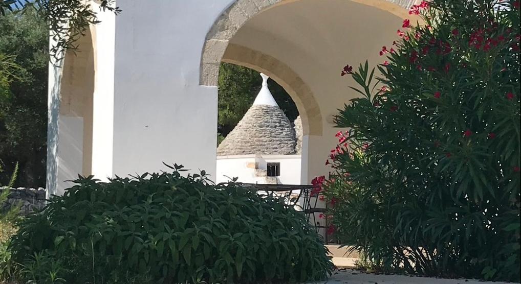 Traditional Trullo With Private Pool Near Ostuni Villa Exterior photo